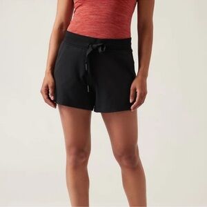 Athleta Balance 4" Shortie